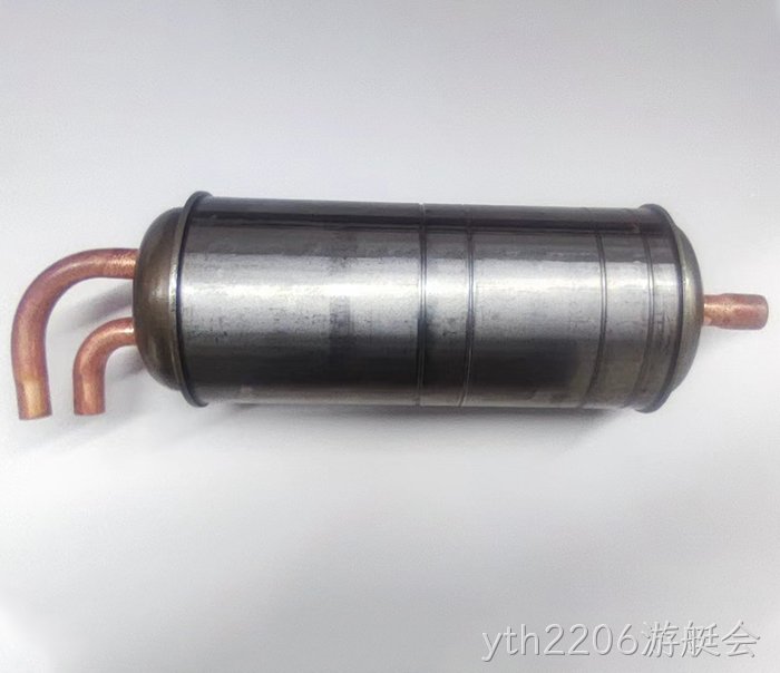 双管电阻焊储液器